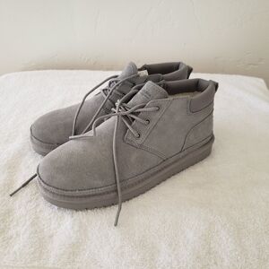 Koolaburra  warm leather boots size 9